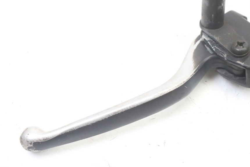 photo de LEFT BRAKE LEVER MOUNT MBK OVETTO 4T 50 (2008 - 2016) - Alternative perspective