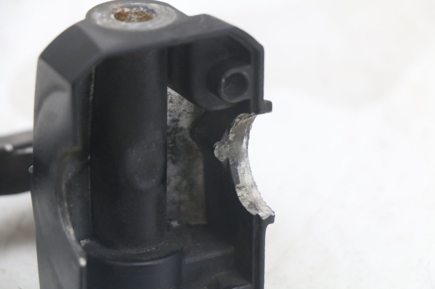 photo de LEFT BRAKE LEVER MOUNT PEUGEOT STREETZONE 4T 50 (2018 - 2023) - Technical close-up