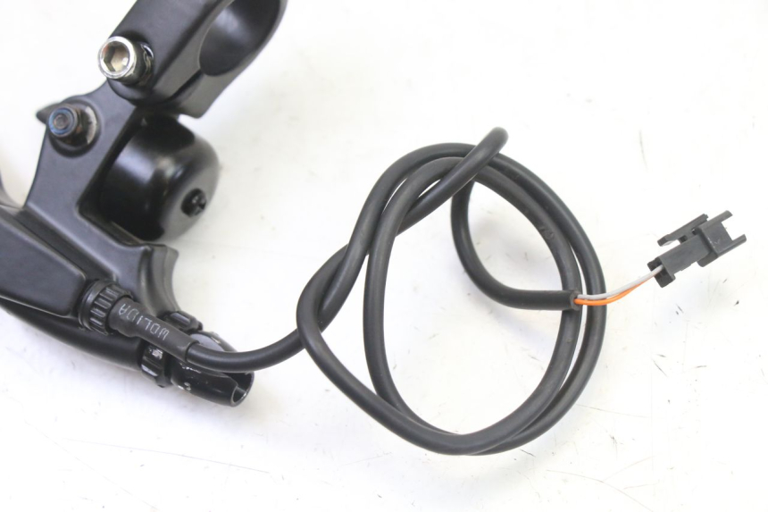 photo de LEFT BRAKE LEVER MOUNT PUNK ELECTRIC RIDER 1 - Product overview