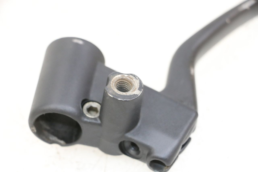 photo de LEFT BRAKE LEVER MOUNT GILERA RUNNER LC 50 (1997 - 1998) - Alternative perspective