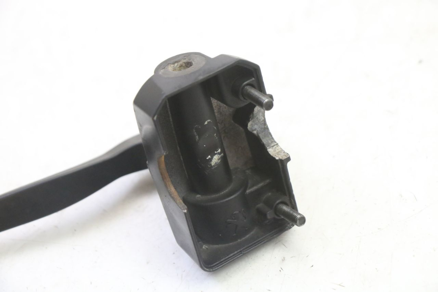 photo de LEFT BRAKE LEVER MOUNT PEUGEOT STREETZONE I 2T 50 (2018 - 2020) - Alternative perspective