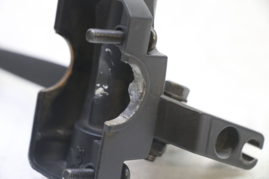 photo de LEFT BRAKE LEVER MOUNT PEUGEOT STREETZONE I 2T 50 (2018 - 2020) - Technical close-up