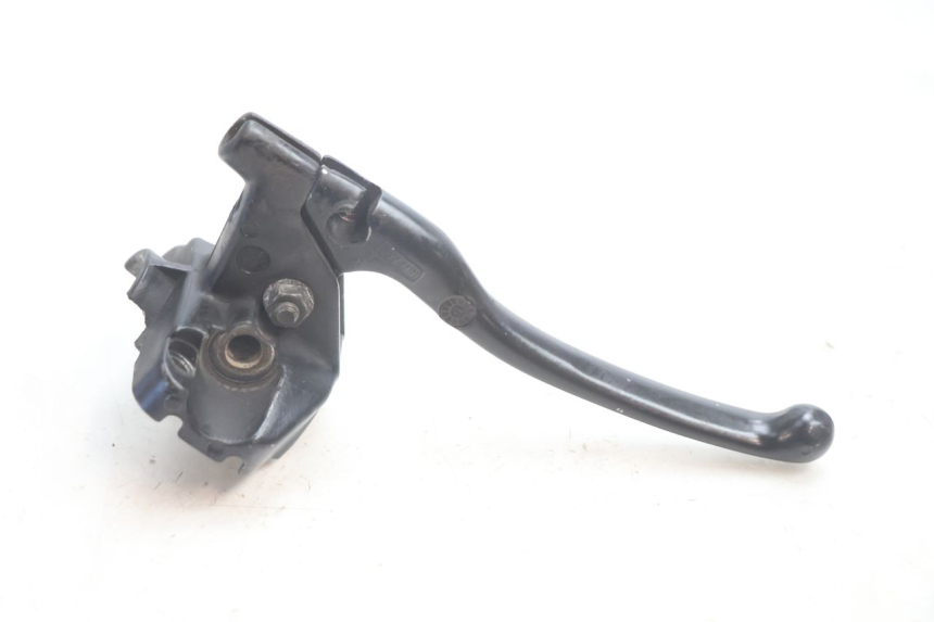 photo de LEFT BRAKE LEVER MOUNT PEUGEOT TREKKER TKR 50 (2005 - 2014) - Surface and material condition