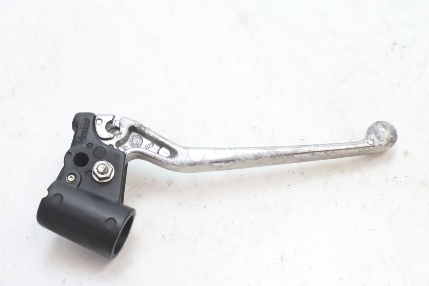 photo de LEFT BRAKE LEVER MOUNT PIAGGIO TYPHOON 50 (2000 - 2009) - Product overview