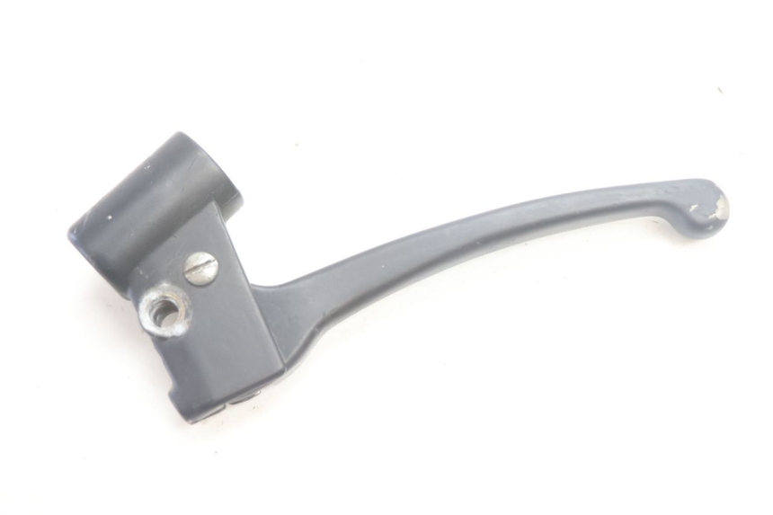 photo de LEFT BRAKE LEVER MOUNT PIAGGIO TYPHOON 50 (1993 - 1999) - Zoom on usage condition
