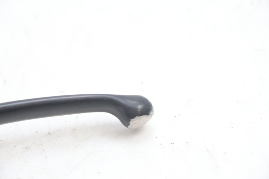 photo de LEFT BRAKE LEVER MOUNT PEUGEOT VIVACITY 50 (2004 - 2009) - Zoom on usage condition