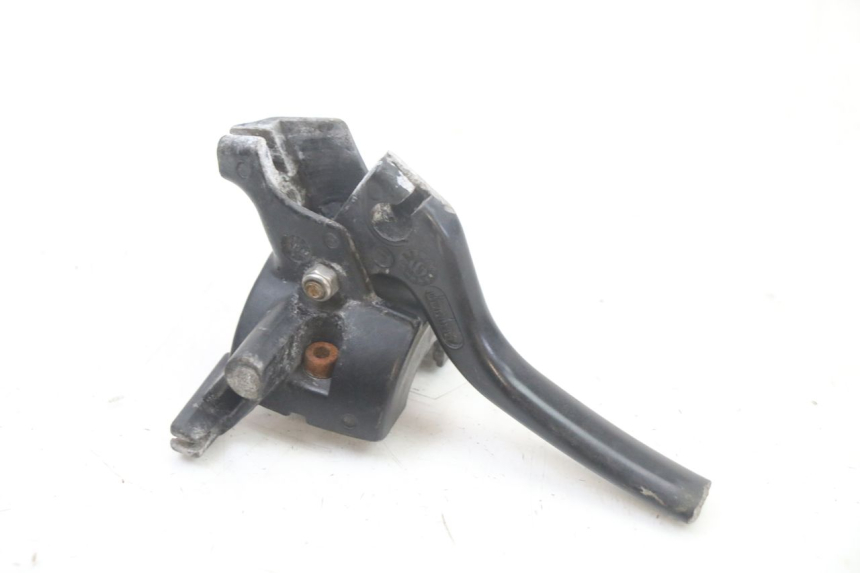 photo de LEFT BRAKE LEVER MOUNT YAMAHA BW'S NG NEXT GENERATION 50 (1996 - 2003) - Fixing points details