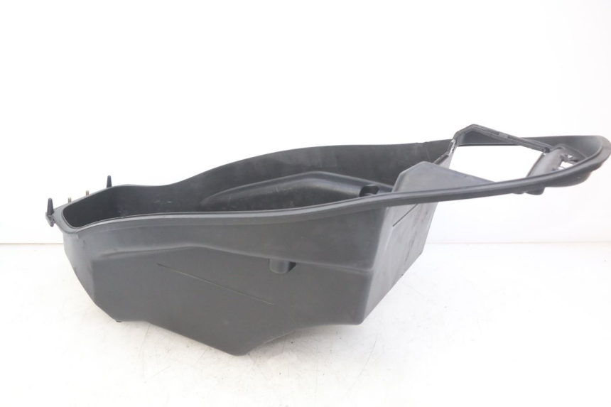 photo de SEAT STORAGE BOX KYMCO AGILITY 16+ 4T 50 (2018 - 2023) - Fixing points details