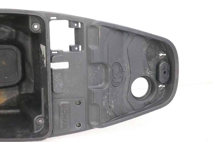 photo de SEAT STORAGE BOX KYMCO AGILITY RS 4T 50 (2009 - 2013) - Product overview