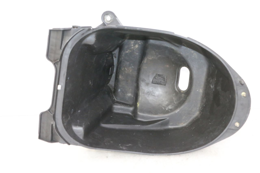 photo de UNDERSEAT STORAGE YAMAHA BW'S 100 (1999 - 2002) - Component detail
