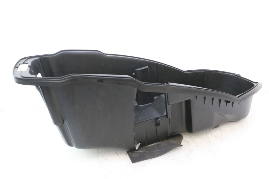 photo de SEAT STORAGE BOX PEUGEOT CITYSTAR 2T 50 (2018 - 2021) - Technical close-up