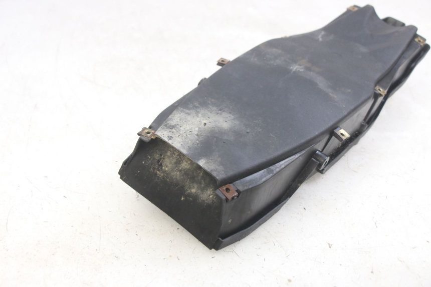 photo de SEAT STORAGE BOX GILERA DNA 50 (2000 - 2007) - Zoom on usage condition