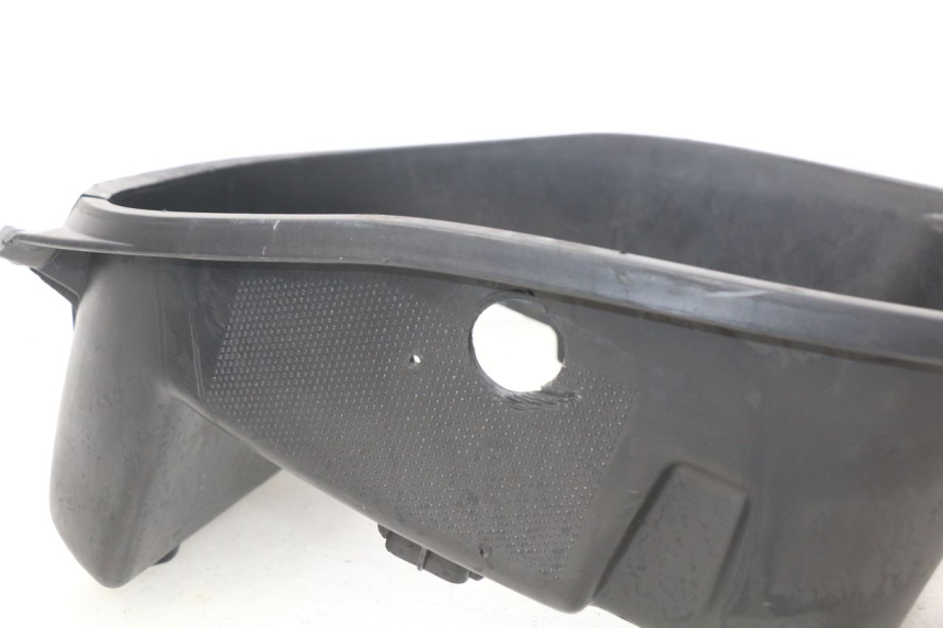 photo de UNDERSEAT STORAGE EFUN E2GO 1 (2017 - 2021) - Zoom on usage condition