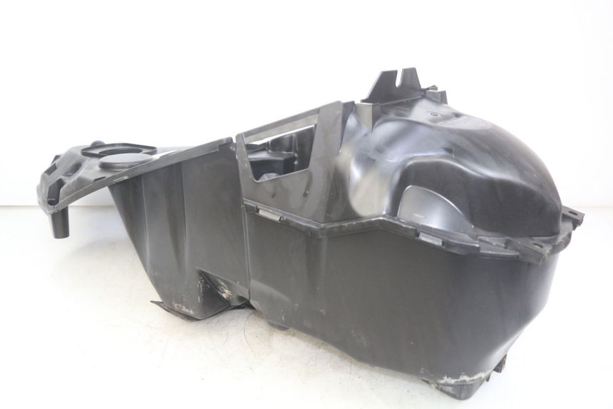 photo de SEAT STORAGE BOX PEUGEOT ELYSEO 125 (1999 - 2004) - Alternative perspective