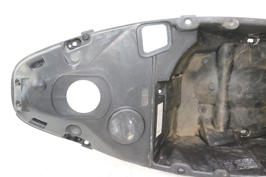 photo de UNDERSEAT STORAGE PEUGEOT ELYSTAR 50 (2002 - 2014) - Additional view of the item