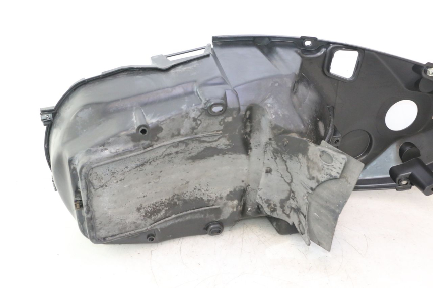 photo de UNDERSEAT STORAGE PEUGEOT ELYSTAR 50 (2002 - 2014) - Surface and material condition