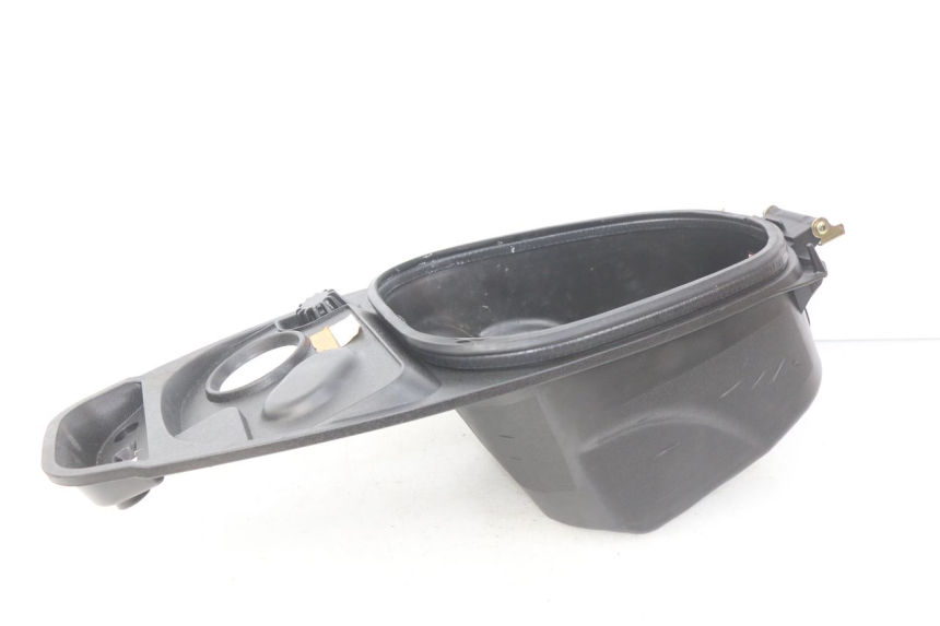 photo de SEAT STORAGE BOX JM MOTORS EVOLIS 4T 50 (2018 - 2022) - Technical close-up