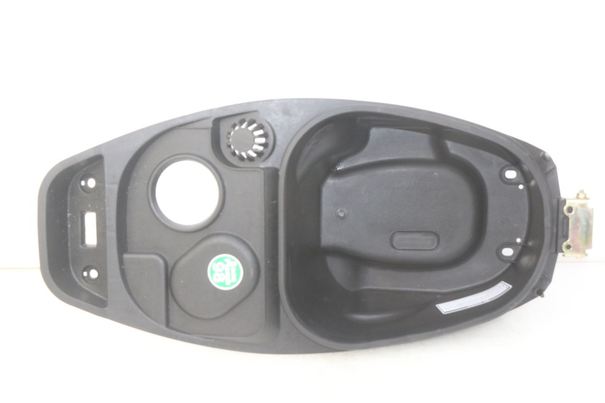 photo de SEAT STORAGE BOX JM MOTORS EVOLIS 4T 50 (2018 - 2022) - Main view