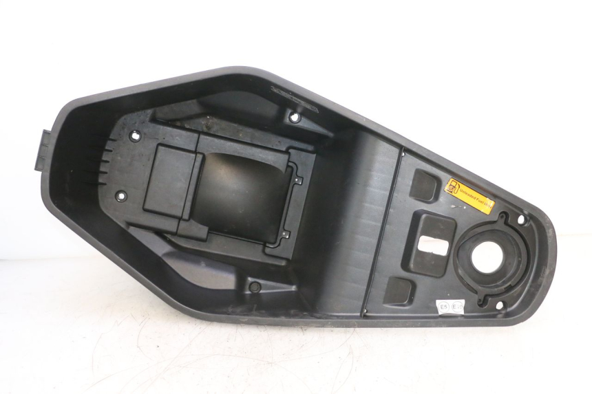 photo de SEAT TRUNK KEEWAY F-ACT FACT EVO 50 (2020 - 2026) - Main view