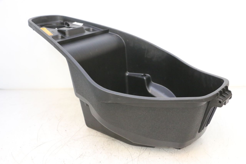 photo de SEAT TRUNK KEEWAY F-ACT FACT EVO 50 (2020 - 2026) - Fixing points details