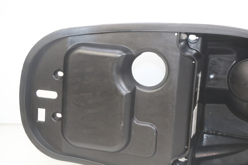 photo de SEAT STORAGE BOX SYM FIDDLE 3 III 125 (2014 - 2020) - Product overview