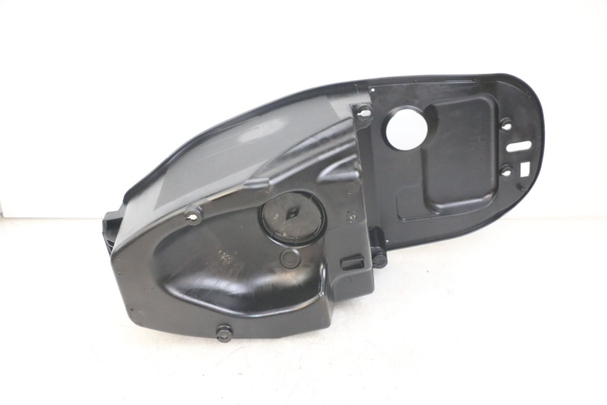 photo de SEAT STORAGE BOX SYM FIDDLE 3 III 125 (2014 - 2020) - Zoom on usage condition