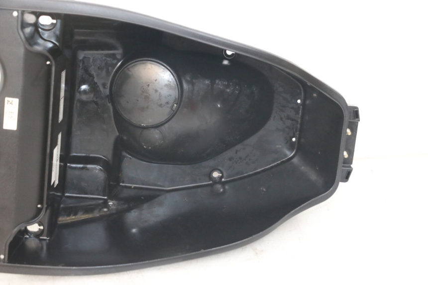 photo de SEAT STORAGE BOX SYM FIDDLE 3 III 125 (2014 - 2020) - Product overview