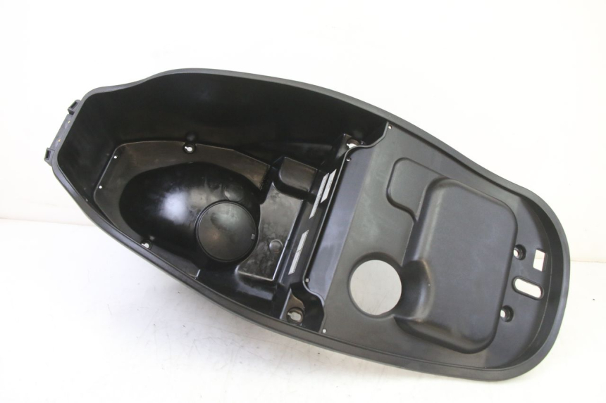 photo de SEAT STORAGE BOX SYM FIDDLE 3 III 125 (2014 - 2020) - Component detail