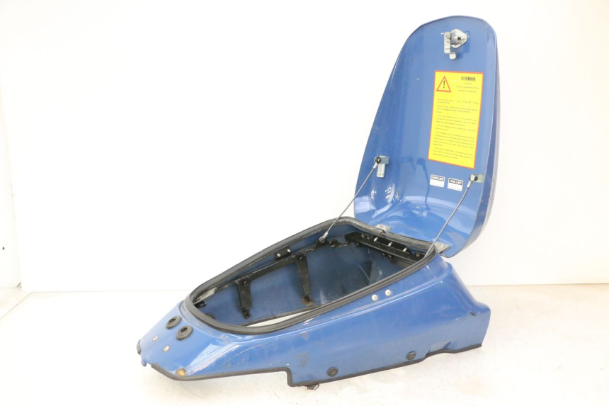 photo de SEAT STORAGE BOX YAMAHA FJR ABS 1300 (2006 - 2012) - Component detail