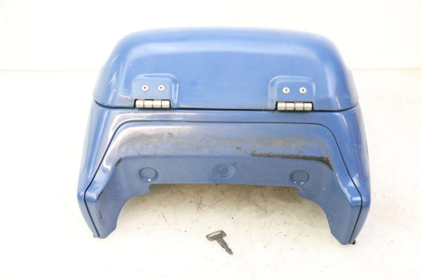 photo de SEAT STORAGE BOX YAMAHA FJR ABS 1300 (2006 - 2012) - Markings and original references