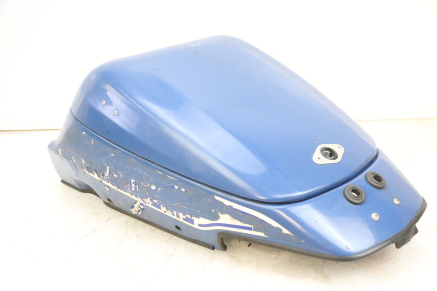 photo de SEAT STORAGE BOX YAMAHA FJR ABS 1300 (2006 - 2012) - Fixing points details