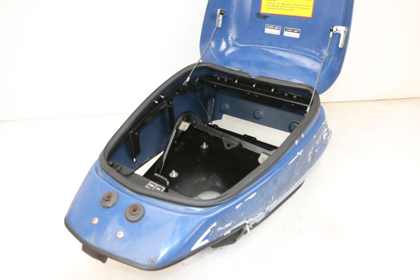 photo de SEAT STORAGE BOX YAMAHA FJR ABS 1300 (2006 - 2012) - Component detail