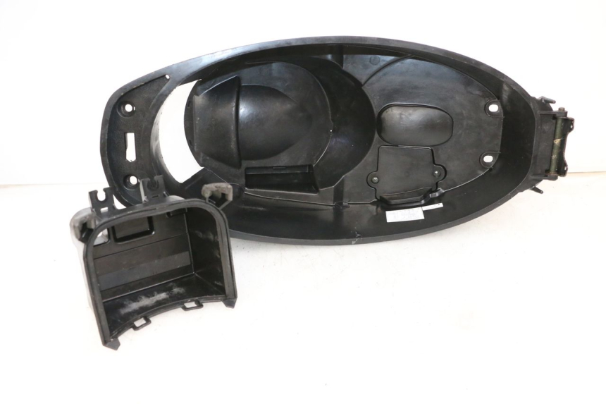 photo de UNDERSEAT STORAGE MBK FLAME X 125 (2007 - 2016) - Main view