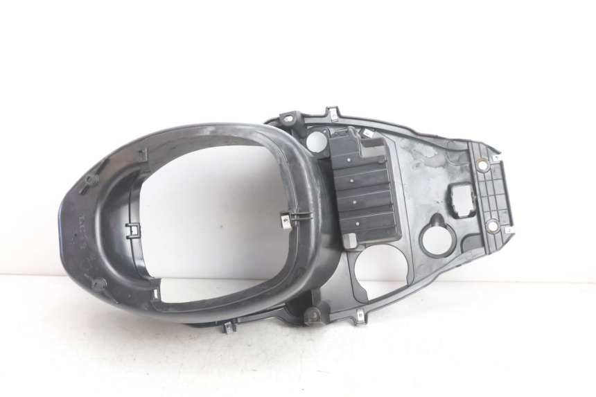 photo de UNDERSEAT STORAGE PIAGGIO FLY 2T 50 (2004 - 2017) - Distinctive features