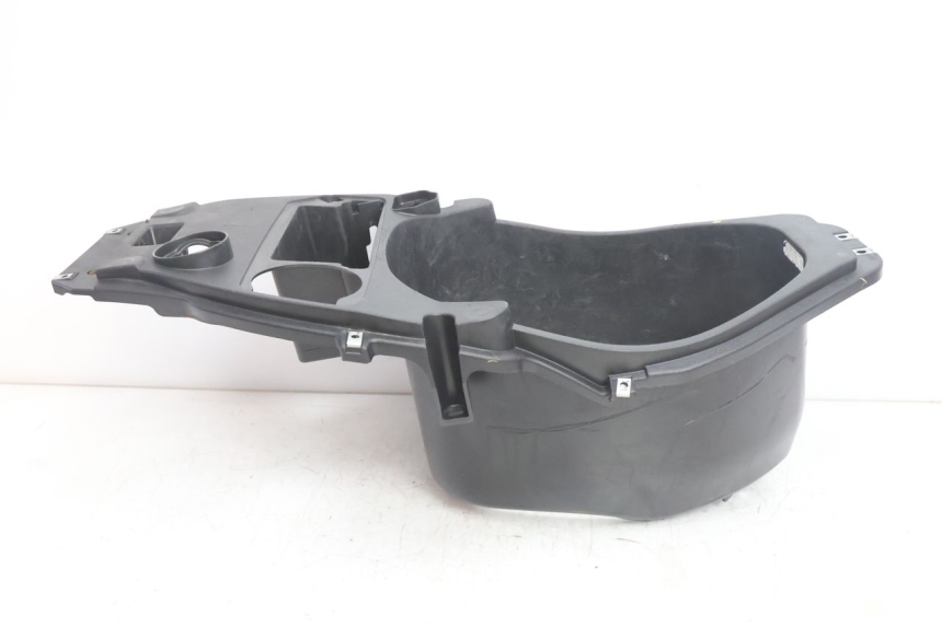 photo de UNDERSEAT STORAGE PIAGGIO FLY 2T 50 (2004 - 2017) - Product overview