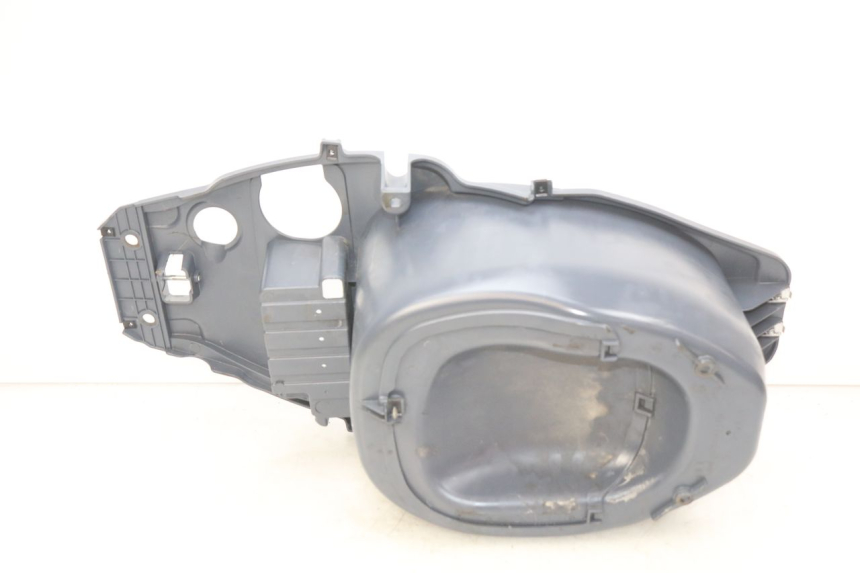photo de SEAT STORAGE BOX PIAGGIO FLY 100 (2006 - 2010) - Component detail