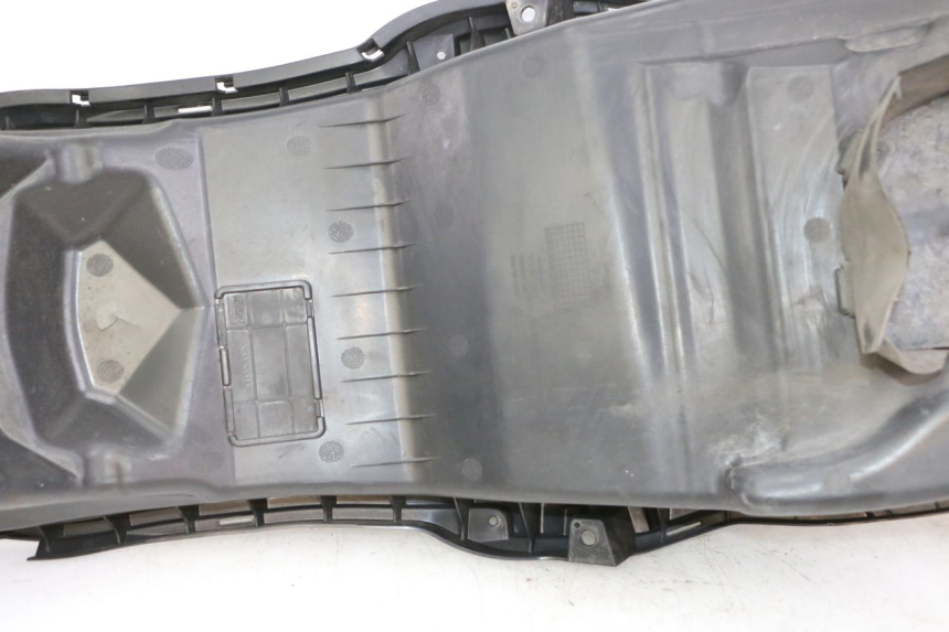 photo de UNDERSEAT STORAGE HONDA FORZA ABS 300 (2013 - 2017) - Checked used part