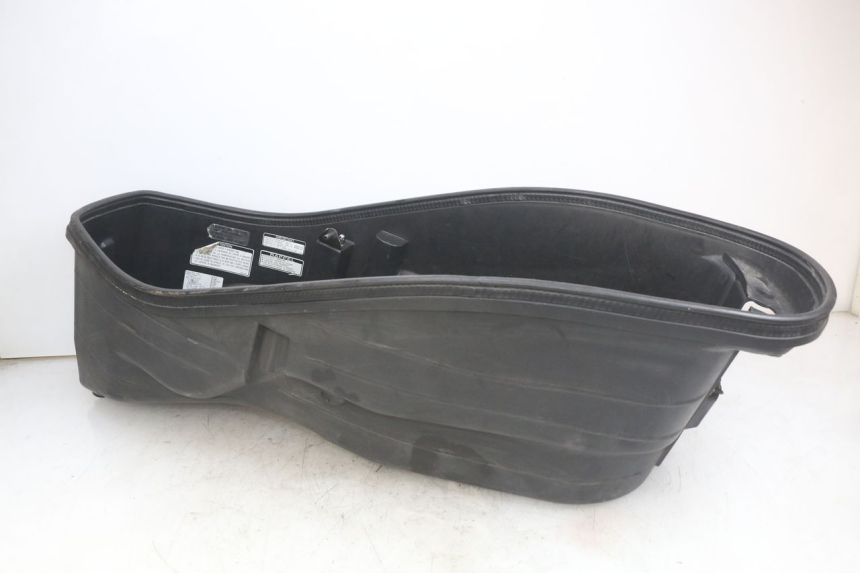 photo de SEAT STORAGE BOX SYM GTS EFI 125 (2012 - 2016) - Technical close-up