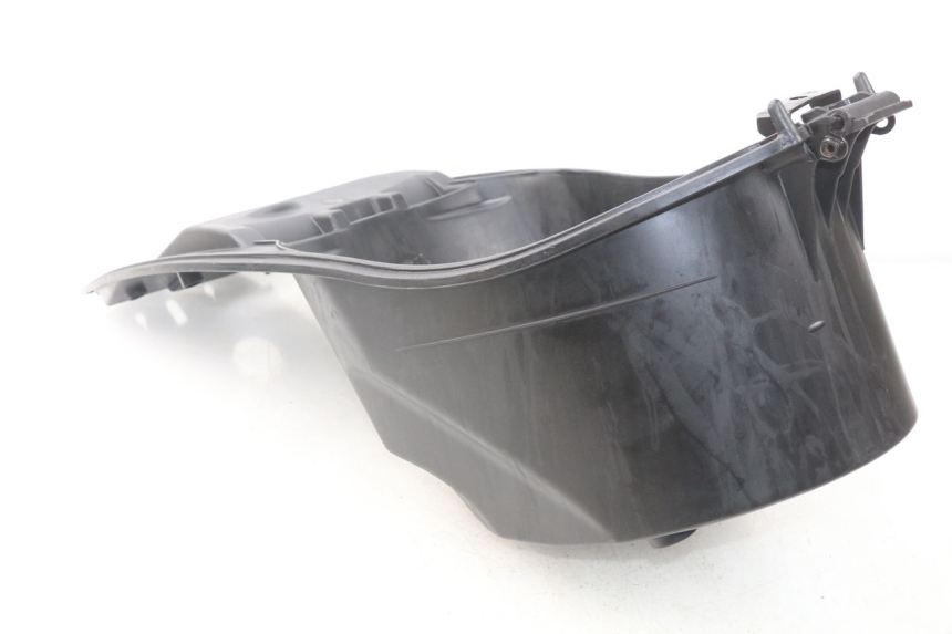 photo de SEAT STORAGE BOX SYM JET 4 4T 50 (2018 - 2021) - Zoom on usage condition