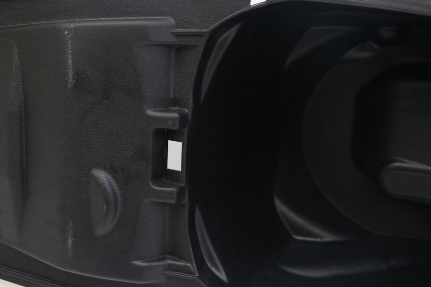 photo de SEAT STORAGE BOX SYM JET 4 4T 50 (2018 - 2021) - Component detail