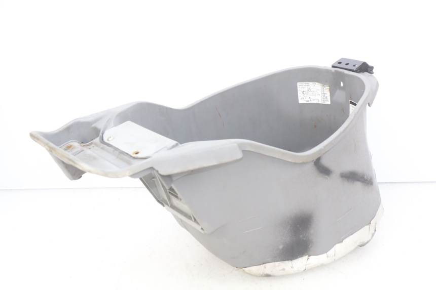photo de SEAT STORAGE BOX SYM JET EURO X 2T 50 (2003 - 2007) - Technical close-up