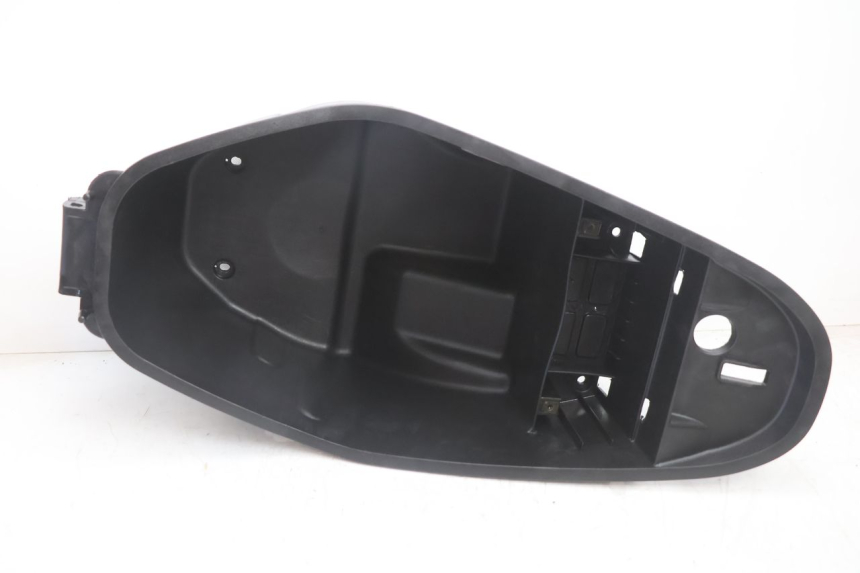 photo de SEAT STORAGE BOX RIDE KALLIO 50 (2010 - 2019) - Alternative perspective