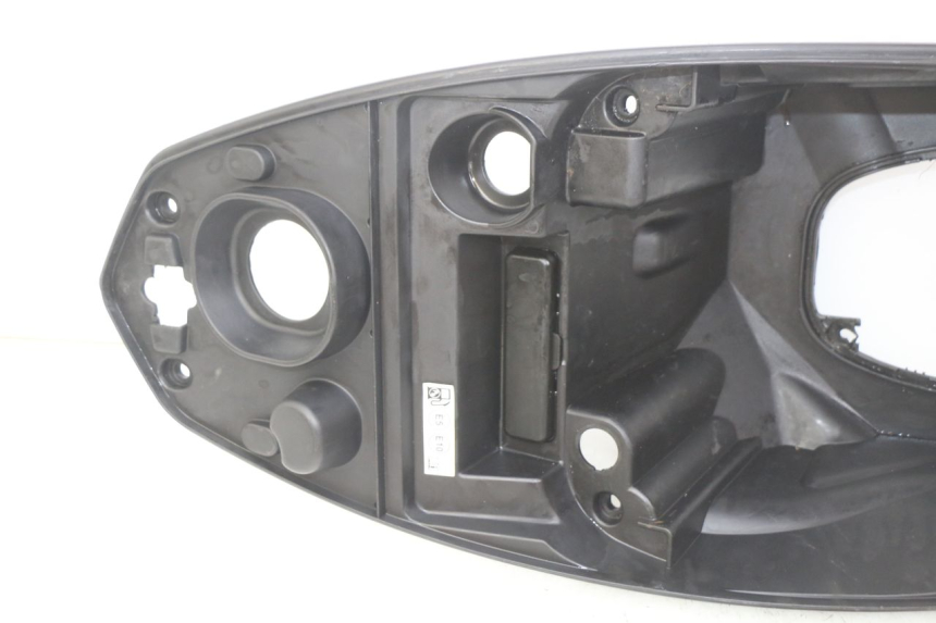 photo de SEAT STORAGE BOX PEUGEOT KISBEE 2T 50 (2018 - 2022) - Product overview