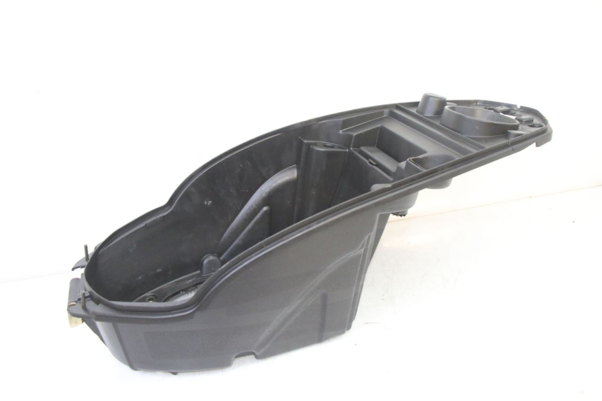 photo de SEAT TRUNK PEUGEOT KISBEE 2T 50 (2010 - 2017) - Alternative perspective