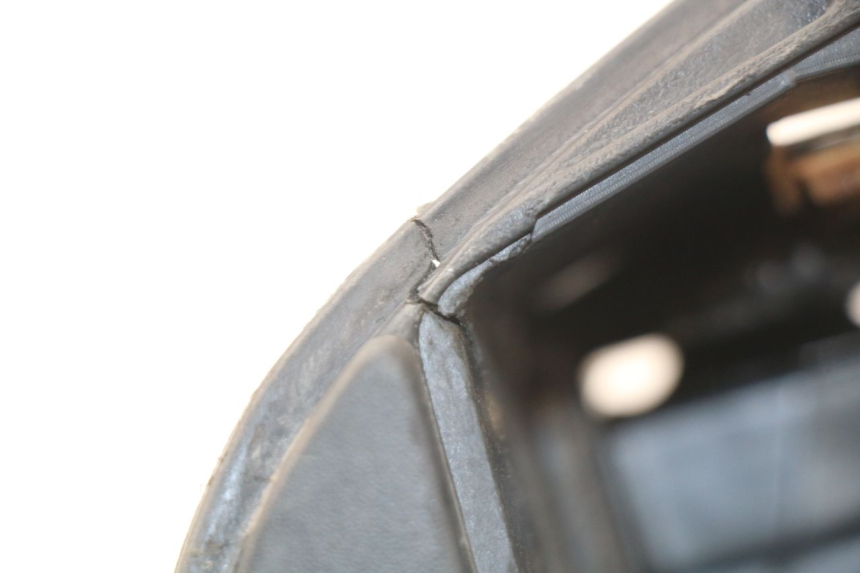 photo de SEAT STORAGE BOX PIAGGIO LIBERTY 4T 50 (2004 - 2008) - Component detail