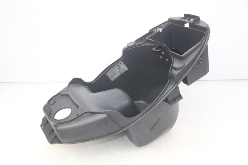 photo de SEAT STORAGE BOX PIAGGIO LIBERTY 4T 50 (2004 - 2008) - Technical close-up