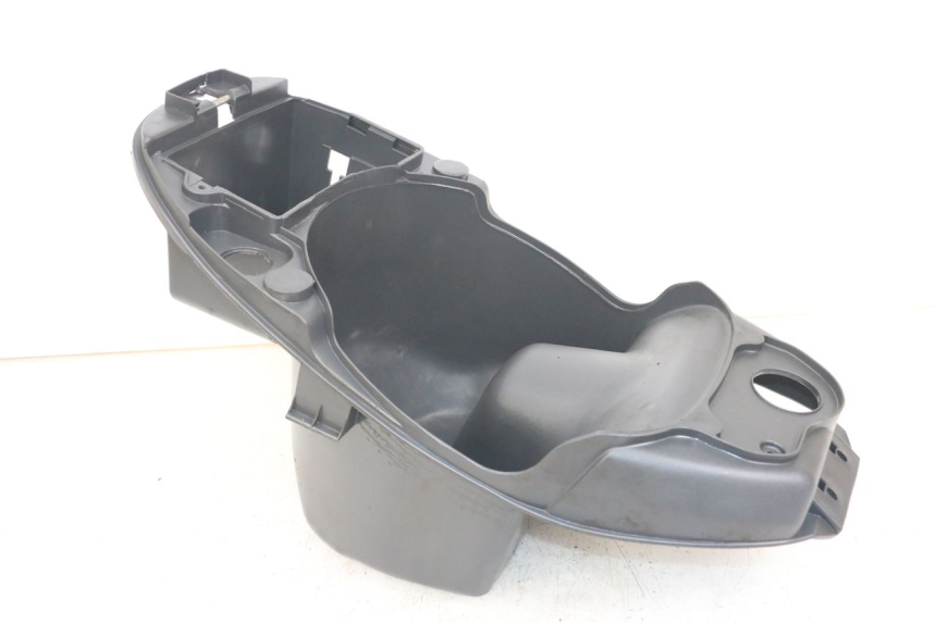 photo de SEAT STORAGE BOX PIAGGIO LIBERTY 125 (2009 - 2013) - Checked used part