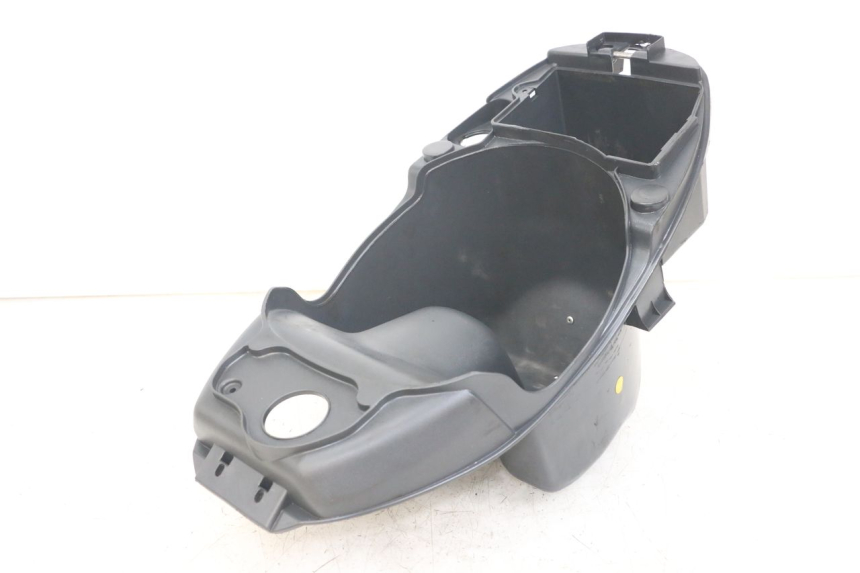 photo de SEAT STORAGE BOX PIAGGIO LIBERTY 125 (2009 - 2013) - Markings and original references