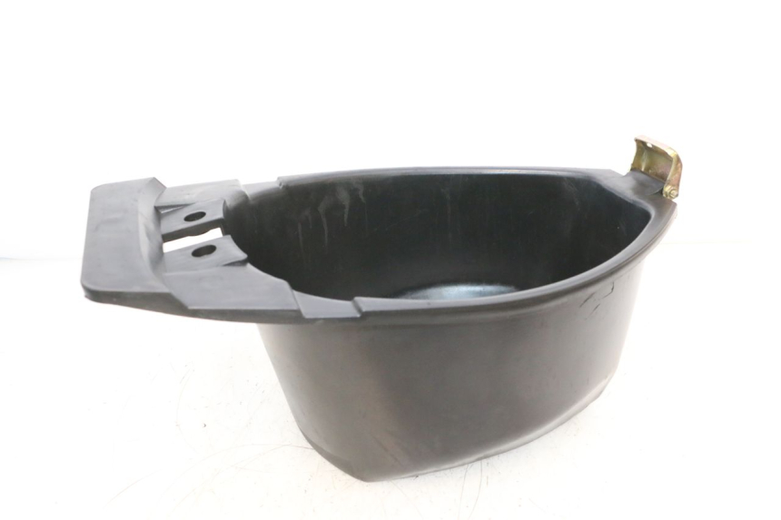 photo de UNDERSEAT STORAGE KEEWAY MATRIX RX9 125 (2006 - 2007) - Component detail