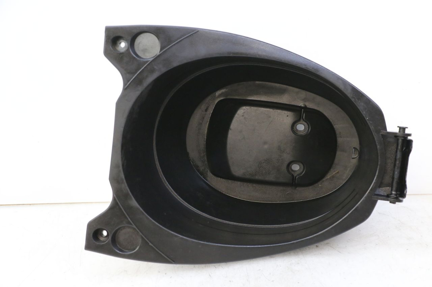 photo de UNDERSEAT STORAGE MBK OVETTO ONE 2T 50 (2013 - 2017) - Main view